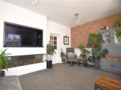 Picture 5